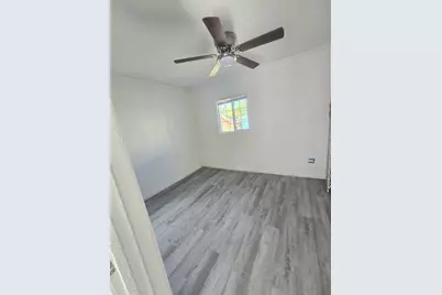 1221 Center Lane, Los Banos, CA 93635 - Photo 11