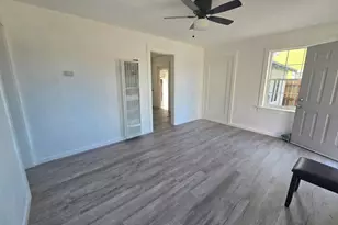 1221 Center Ln, Los Banos, CA 93635 - Photo 3