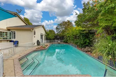 9284 Linda Rio Drive, Sacramento, CA 95826 - Photo 3