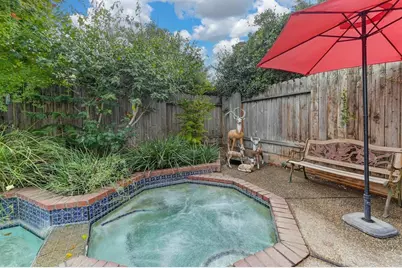 9284 Linda Rio Drive, Sacramento, CA 95826 - Photo 5