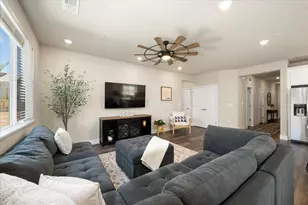 3484 Dutch Cyn Dr, Rocklin, CA 95765 - Photo 13