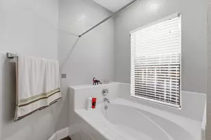 4900 Eagle Peak Ct, Antelope, CA 95843 - Photo 15