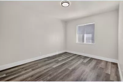 1649 Robin Hood Court, Sacramento, CA 95815 - Photo 27