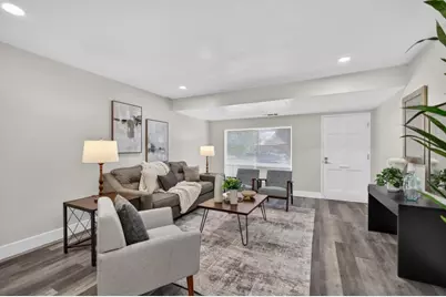 1649 Robin Hood Court, Sacramento, CA 95815 - Photo 5