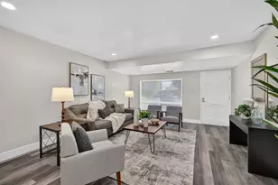 1649 Robin Hood Ct, Sacramento, CA 95815 - Photo 5