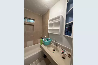 285 S Barrett, Yuba City, CA 95991 - Photo 5