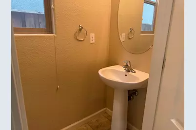 8902 Great Rock Circle, Sacramento, CA 95829 - Photo 7
