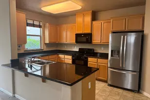 8902 Great Rock Cir, Sacramento, CA 95829 - Photo 5