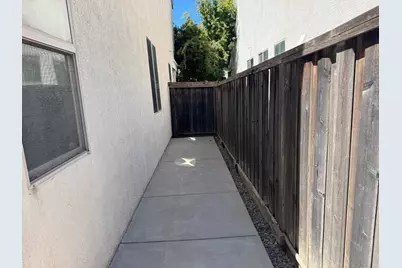 8902 Great Rock Circle, Sacramento, CA 95829 - Photo 21