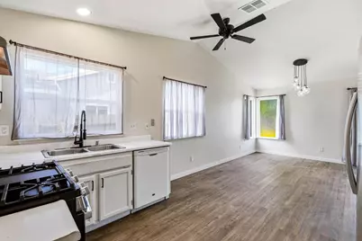 4087 Deaton Drive, Olivehurst, CA 95961 - Photo 9