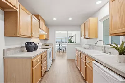 5605 Pry Court, Sacramento, CA 95841 - Photo 13