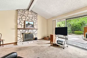 3328 Corbin Way, Sacramento, CA 95827 - Photo 17