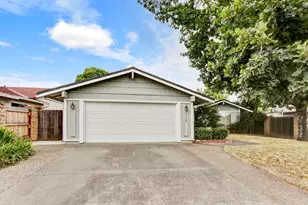 3328 Corbin Way, Sacramento, CA 95827 - Photo 3