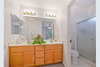7423 Woodville Lane, Sacramento, CA 95842 - Photo 15