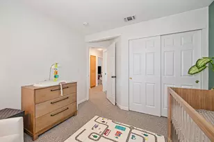 7423 Woodville Ln, Sacramento, CA 95842 - Photo 23