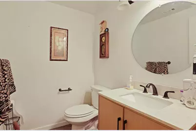 3172 W Creek Drive, Stockton, CA 95209 - Photo 15