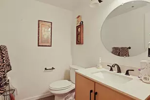 3172 W Creek Dr, Stockton, CA 95209 - Photo 15