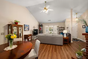 3858 Olivebranch Ln, Carmichael, CA 95608 - Photo 19