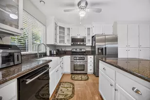 8541 Diamond Oak Way, Elk Grove, CA 95624 - Photo 19