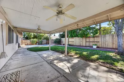 8541 Diamond Oak Way, Elk Grove, CA 95624 - Photo 39