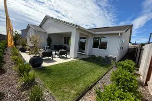 10386 Ducasse Wy, Elk Grove, CA 95757 - Photo 17