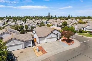 4408 Hedge Ave, Sacramento, CA 95826 - Photo 3
