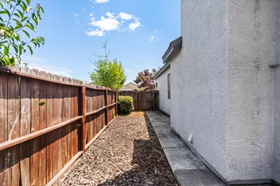 4408 Hedge Avenue, Sacramento, CA 95826 - Photo 37
