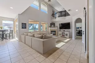 1114 Paradise Dr, Lemoore, CA 93245 - Photo 15