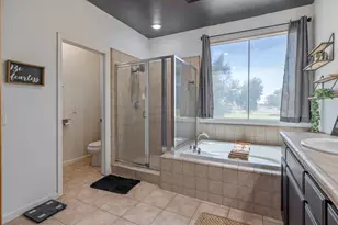 1114 Paradise Dr, Lemoore, CA 93245 - Photo 57