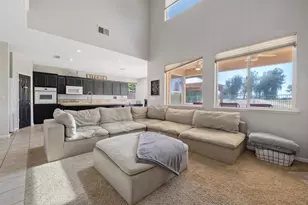 1114 Paradise Dr, Lemoore, CA 93245 - Photo 17
