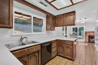 18095 Applegate Road, Applegate, CA 95703 - Photo 13