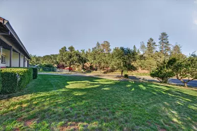 18095 Applegate Road, Applegate, CA 95703 - Photo 43