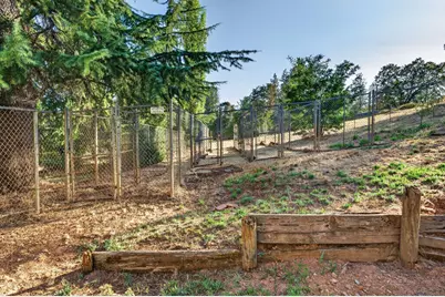 18095 Applegate Road, Applegate, CA 95703 - Photo 41
