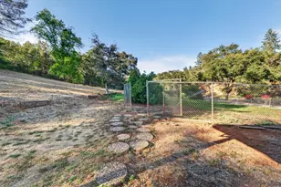 18095 Applegate Rd, Applegate, CA 95703 - Photo 35