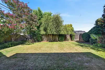 5605 Helen Way, Sacramento, CA 95822 - Photo 35
