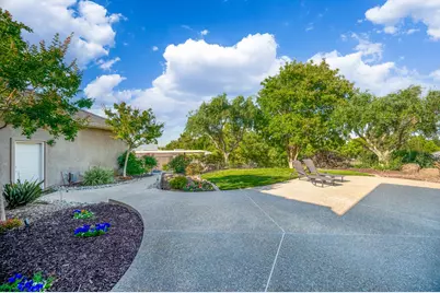 10714 Amerine Lane, Oakdale, CA 95361 - Photo 19