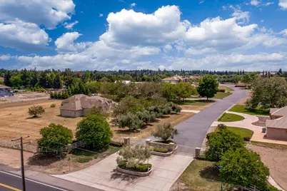 10714 Amerine Lane, Oakdale, CA 95361 - Photo 13