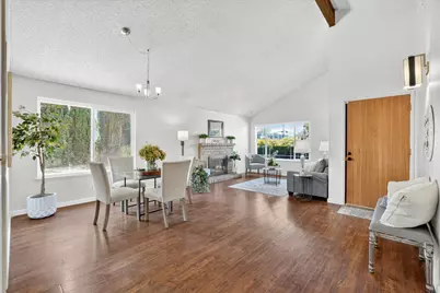 3925 Tillamook Way, Sacramento, CA 95826 - Photo 9