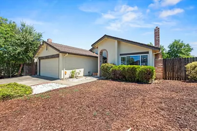3925 Tillamook Way, Sacramento, CA 95826 - Photo 7