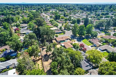1177 Theo Way, Sacramento, CA 95822 - Photo 69