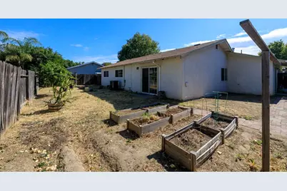 1813 Butternut Court, Modesto, CA 95355 - Photo 27