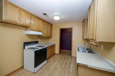 1813 Butternut Court, Modesto, CA 95355 - Photo 9