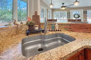 26525 Table Meadow Rd, Auburn, CA 95602 - Photo 13