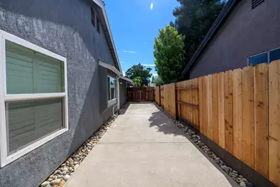 2017 Star Oak Avenue, Modesto, CA 95355 - Photo 35