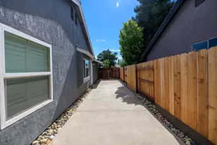 2017 Star Oak Ave, Modesto, CA 95355 - Photo 35
