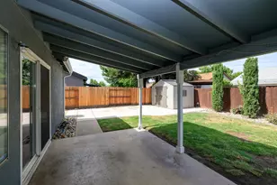 2017 Star Oak Ave, Modesto, CA 95355 - Photo 33