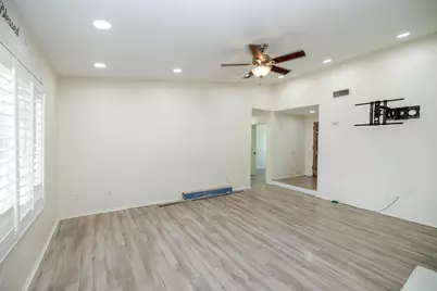 2017 Star Oak Avenue, Modesto, CA 95355 - Photo 11