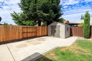 2017 Star Oak Ave, Modesto, CA 95355 - Photo 37
