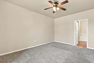 5350 Dunlay Dr, Sacramento, CA 95835 - Photo 17