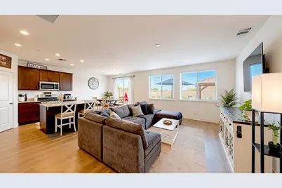 1710 Dolomite Drive, Los Banos, CA 93635 - Photo 17